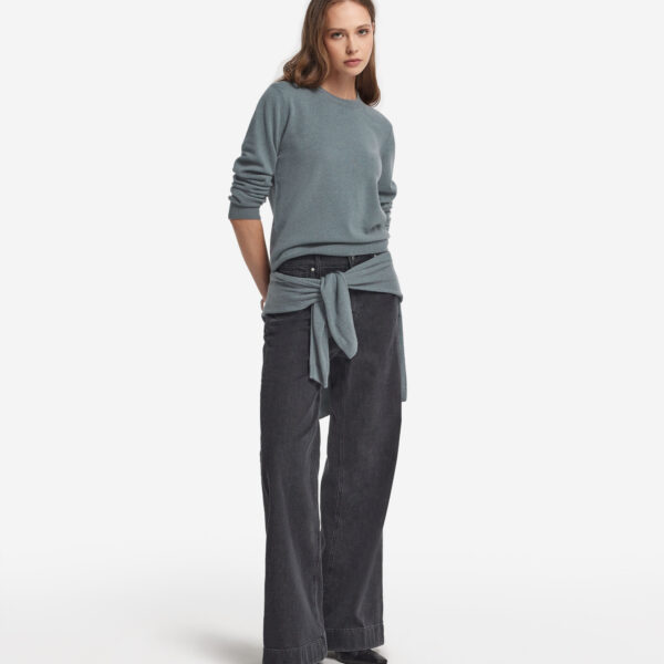 Ultrasoft Cashmere Long Sleeved Crewneck Sweater