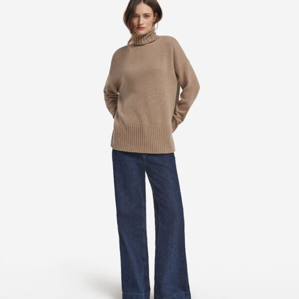 Oversized Turtleneck Sweater in Ultrasoft Cashmere