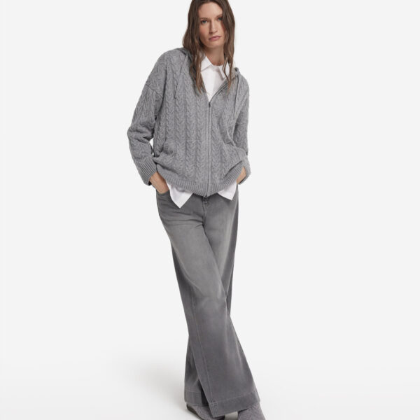 Ultrasoft Cashmere cable-knit sweatshirt