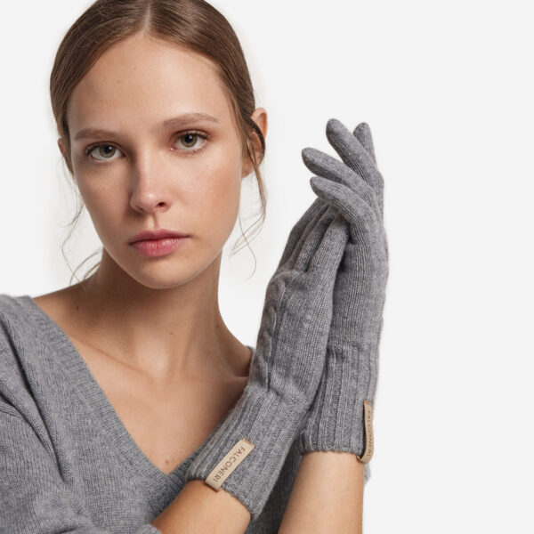 Ultrasoft Cashmere Cable Knit Gloves